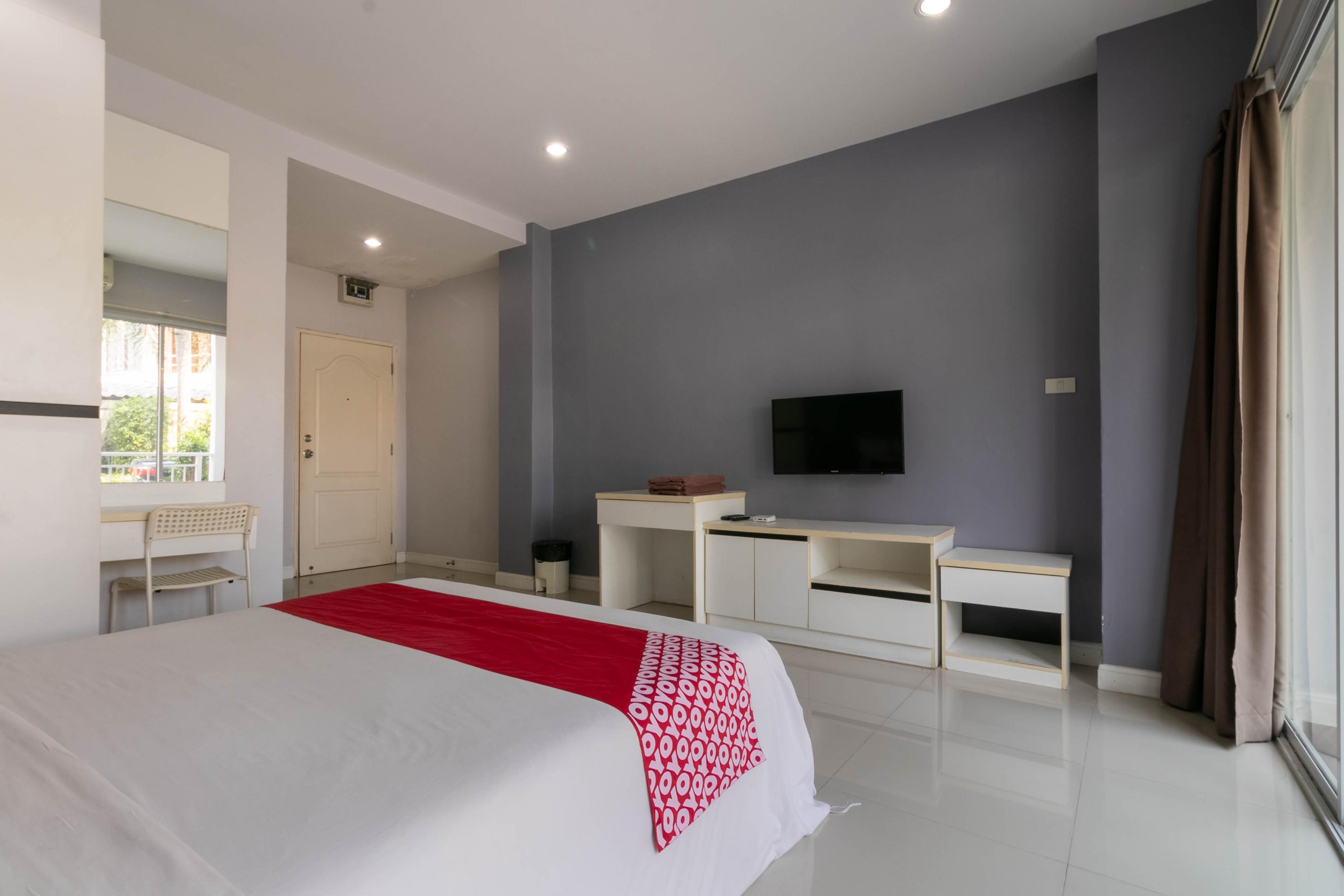 Oyo 75389 Pandora House Hotell Pattaya Eksteriør bilde